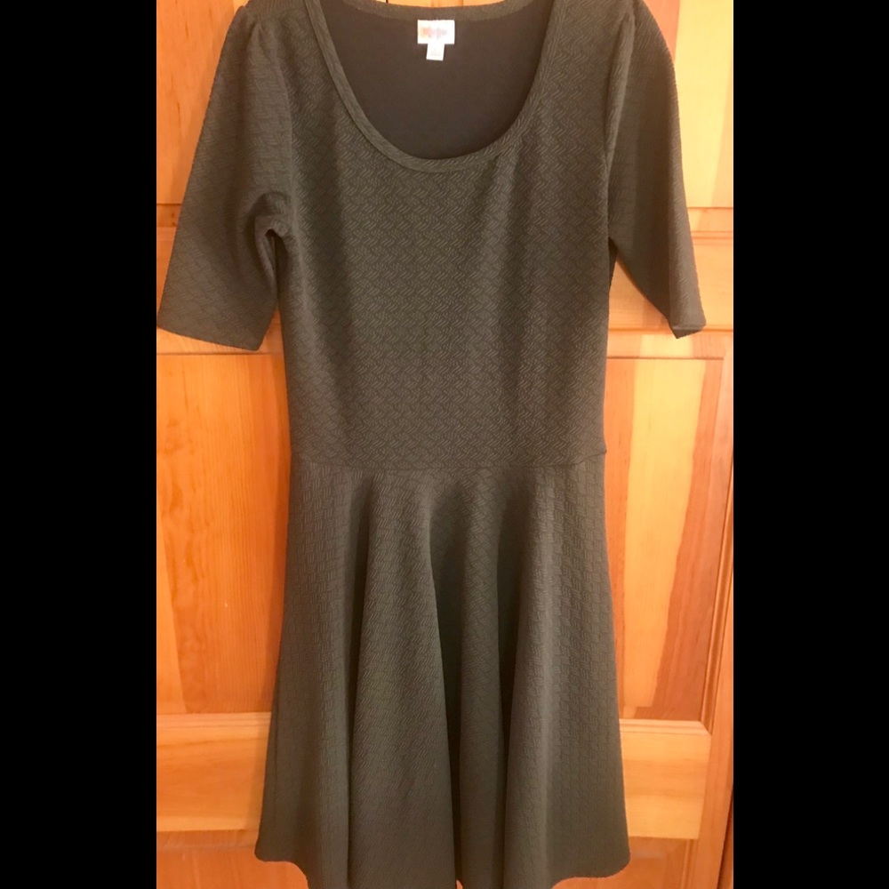 LuLaRoe green dress. L